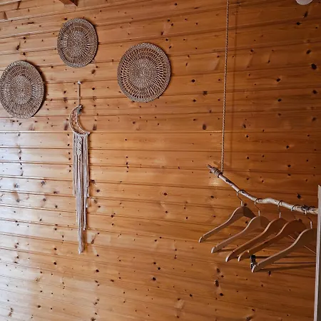 Feriehus Dom Nad Jeziorem- Zakatek Mala *