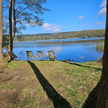Feriehus Dom Nad Jeziorem- Zakatek Mala