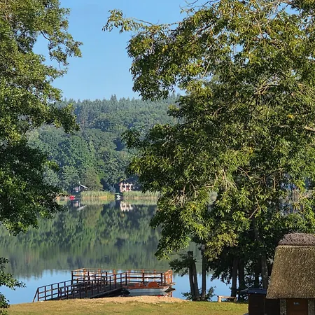 Dom Nad Jeziorem- Zakatek Mala Feriehus