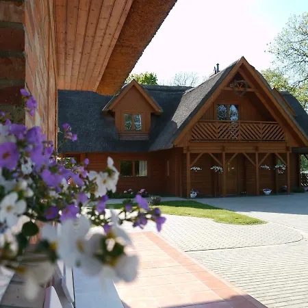 Dom Nad Jeziorem- Zakatek Mala *