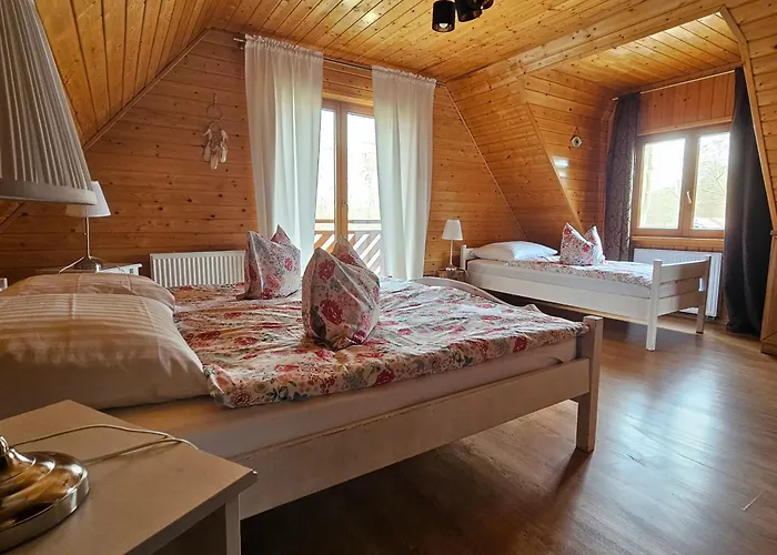 Dom Nad Jeziorem- Zakatek Mala Сasa de vacaciones