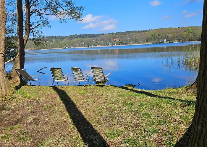 Сasa de vacaciones Dom Nad Jeziorem- Zakatek Mala
