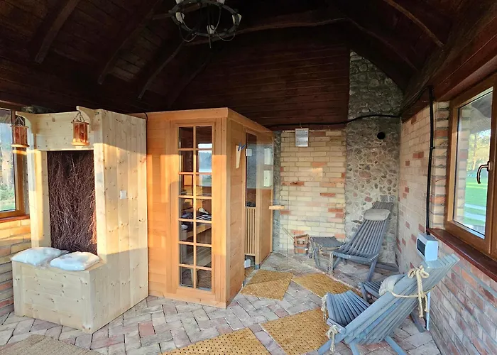 Dom Nad Jeziorem- Zakatek Mala Сasa de vacaciones *