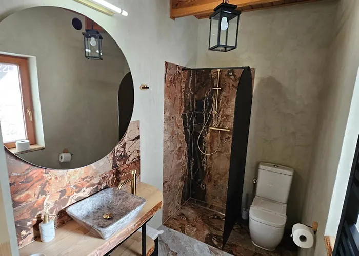 Dom Nad Jeziorem- Zakatek Mala *