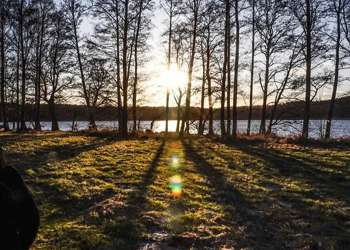Сasa de vacaciones Dom Nad Jeziorem- Zakatek Mala
