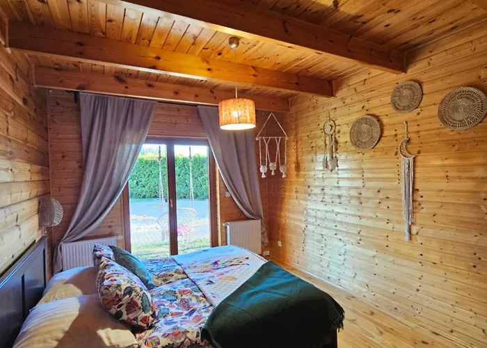 Сasa de vacaciones Dom Nad Jeziorem- Zakatek Mala *