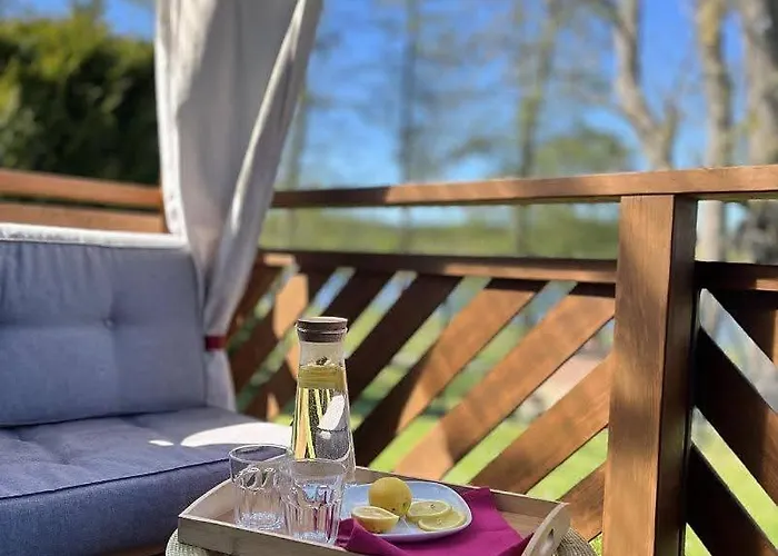 Dom Nad Jeziorem- Zakatek Mala * Kołczewo