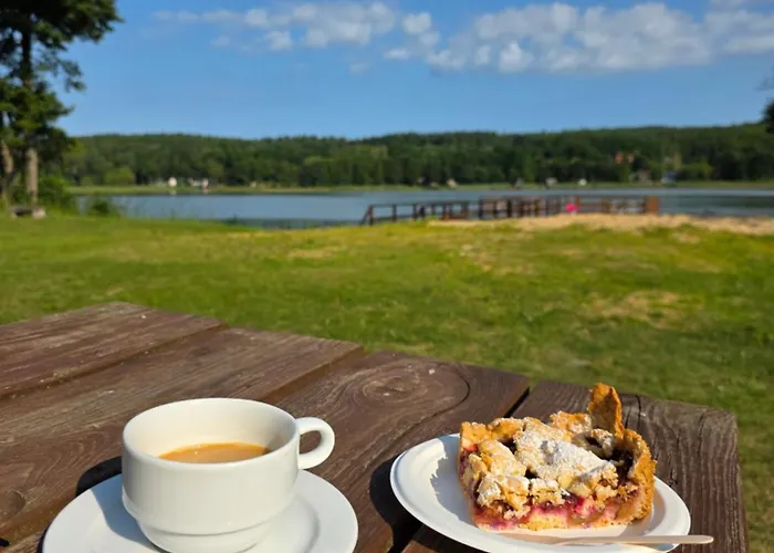 Dom Nad Jeziorem- Zakatek Mala Сasa de vacaciones Kołczewo