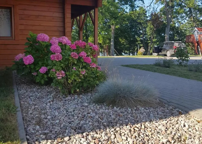 Dom Nad Jeziorem- Zakatek Mala